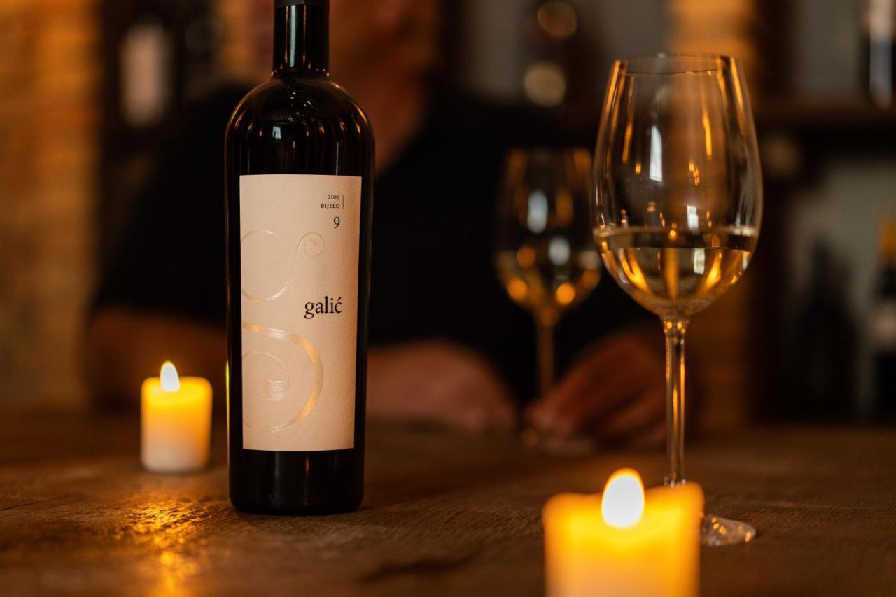 Stupnicki Dvori Winery Hotel Stupnik Brodski Eksteriør bilde